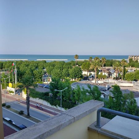 Apartamento Casa Blu Porto SantʼElpidio Exterior foto