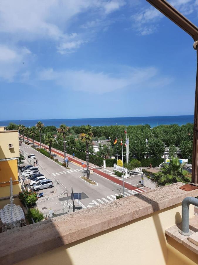 Apartamento Casa Blu Porto SantʼElpidio Exterior foto