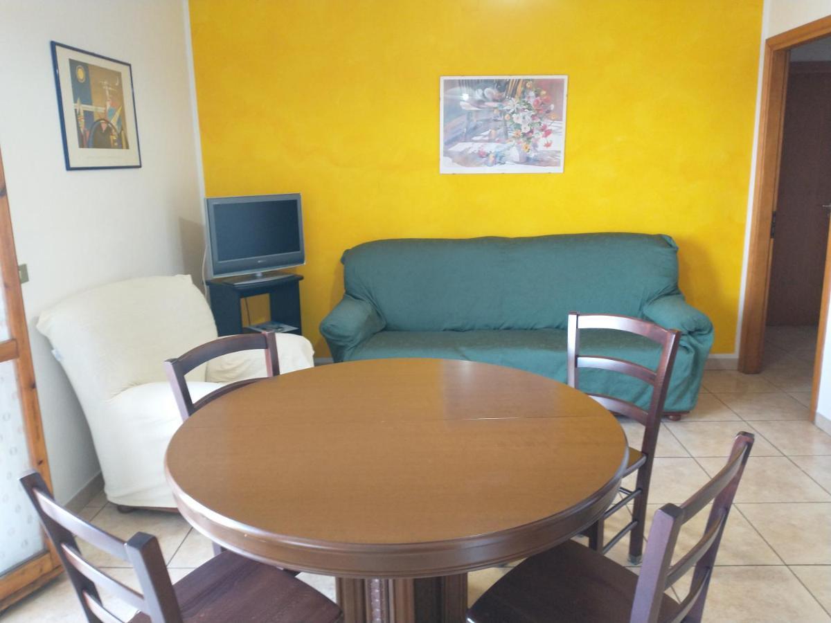 Apartamento Casa Blu Porto SantʼElpidio Exterior foto